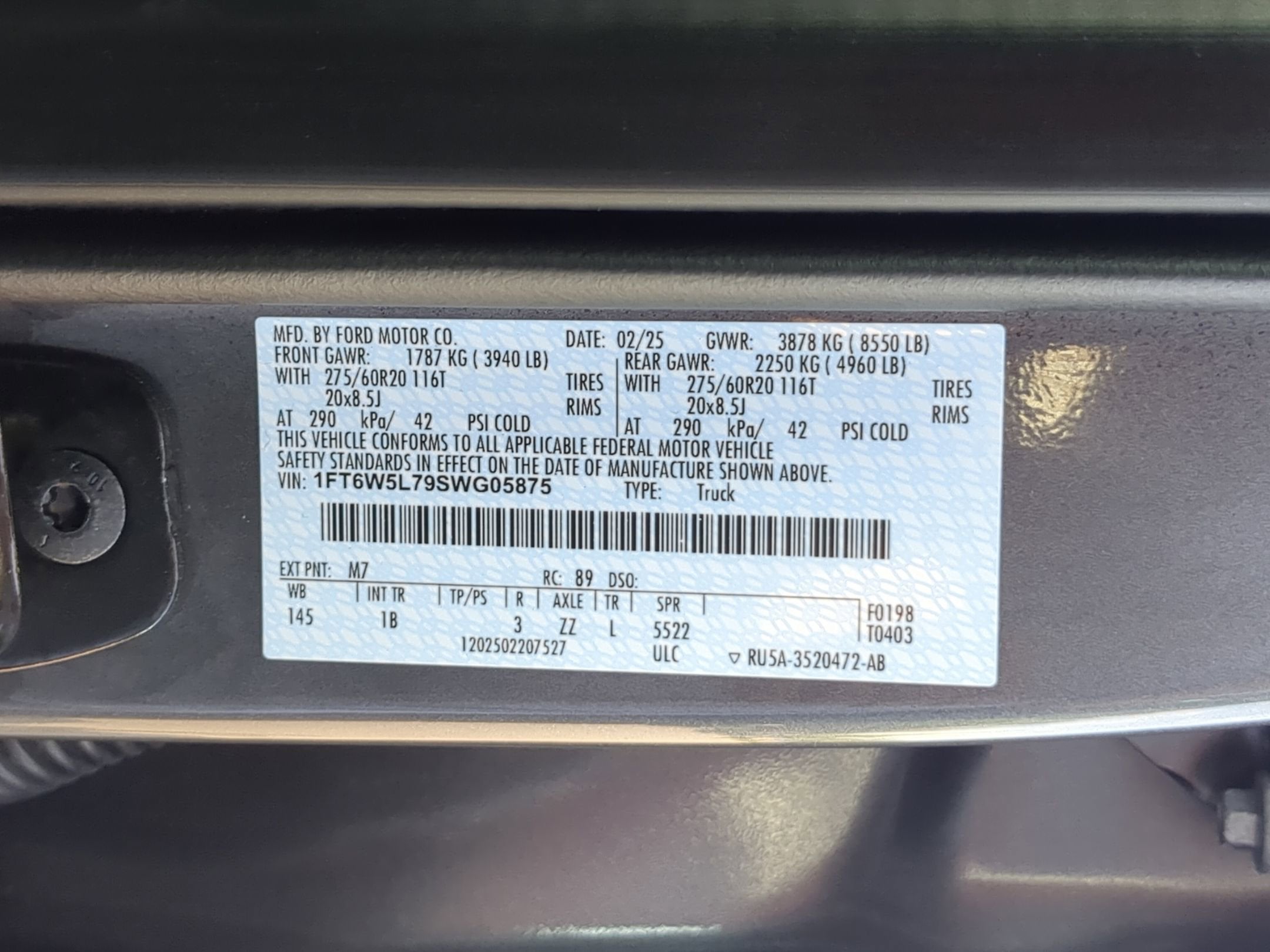 2025 Ford F-150 Lightning LARIAT
