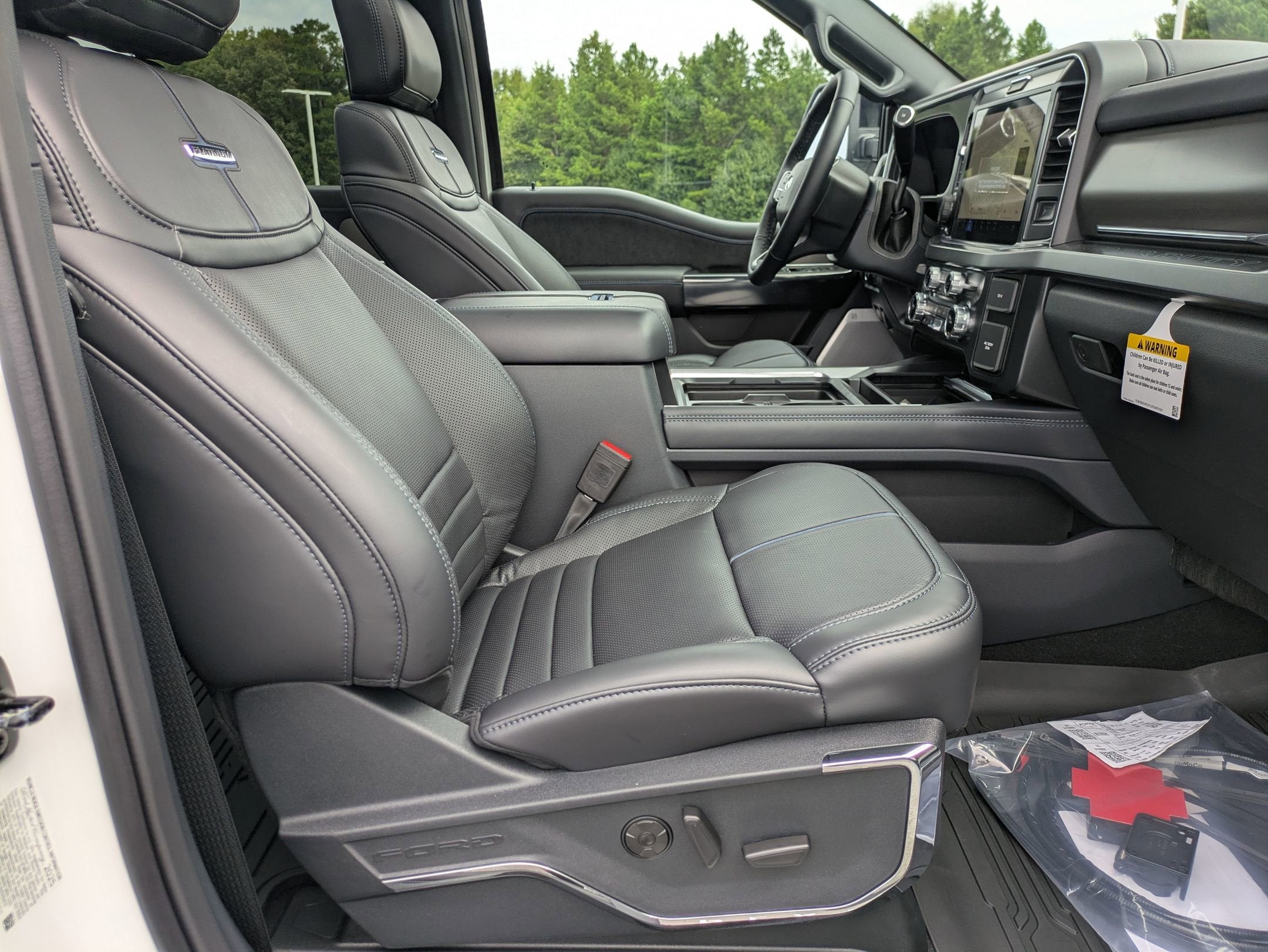 2026 Ford Super Duty F-250 SRW Platinum