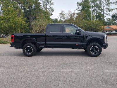 2027 Ford Super Duty F-350 SRW Platinum