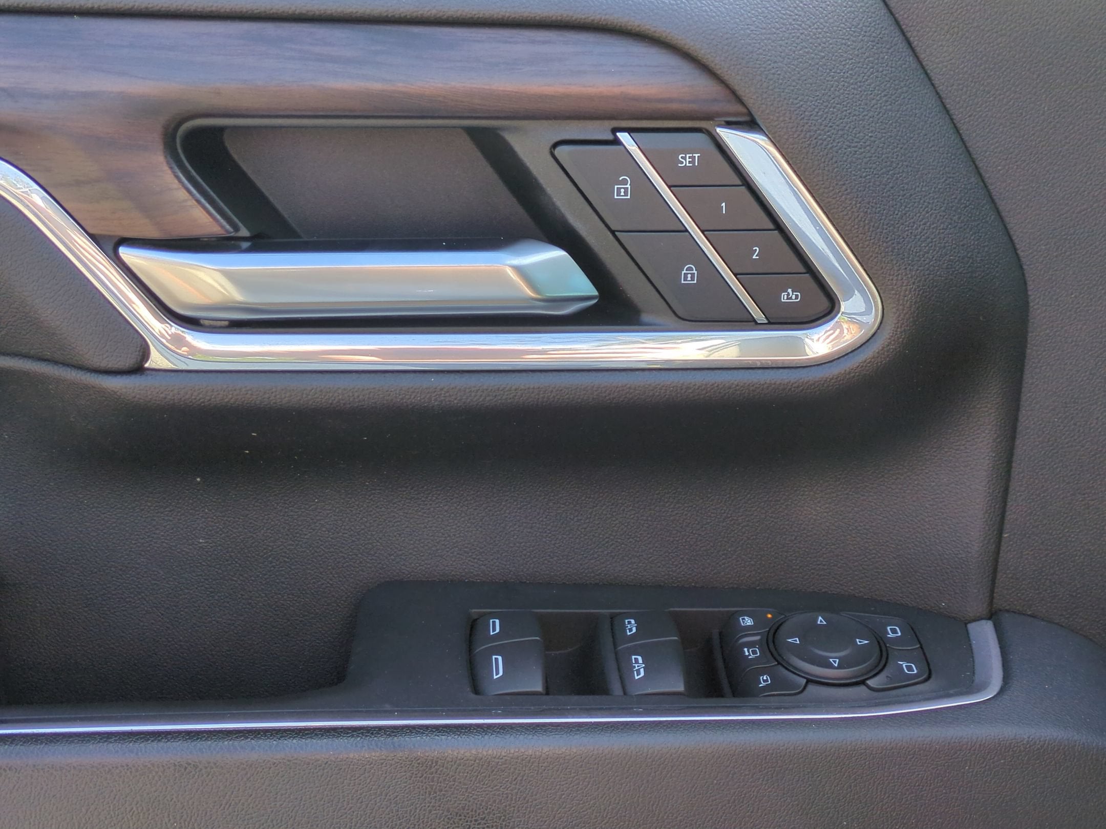 2024 GMC Sierra 2500HD SLT
