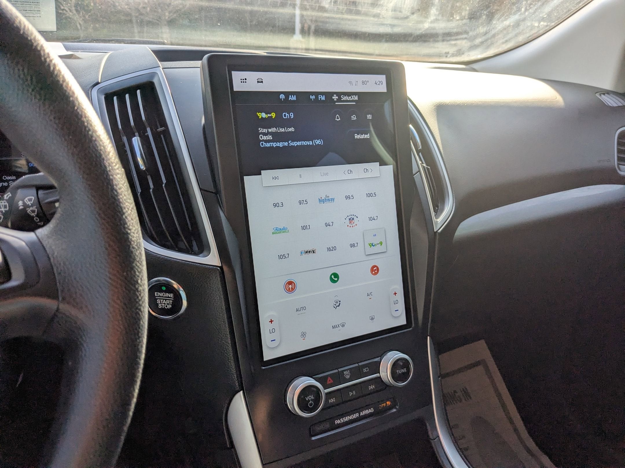 2023 Ford Edge SE