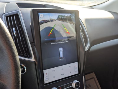 2023 Ford Edge SE