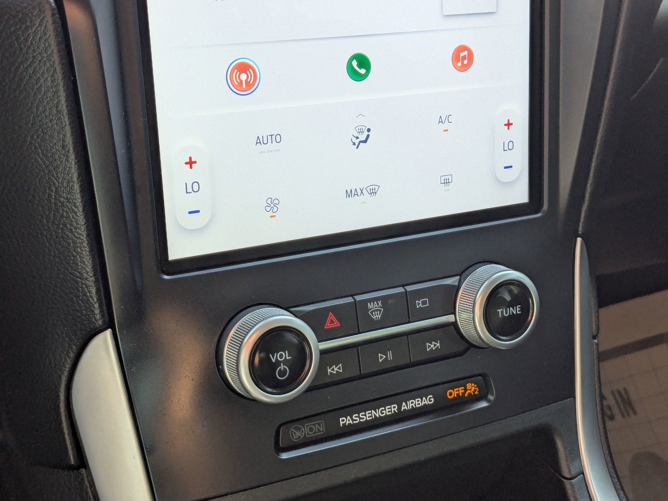2023 Ford Edge SE