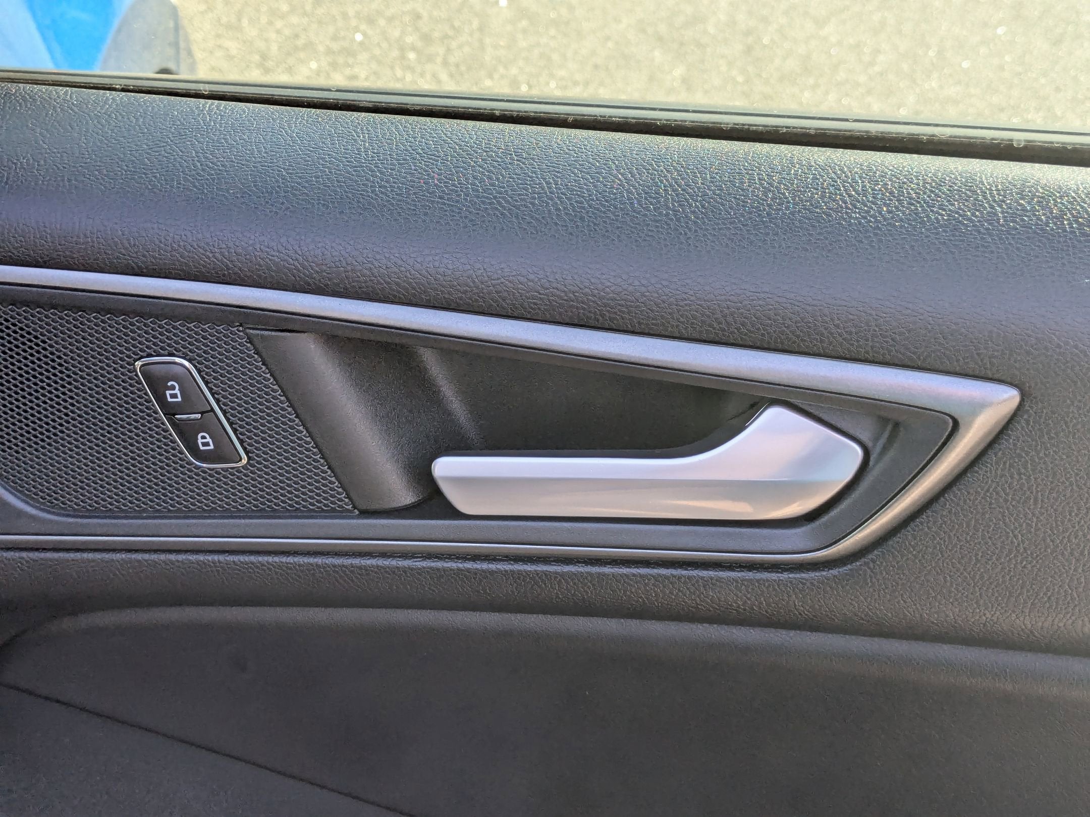 2023 Ford Edge SE