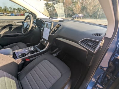2023 Ford Edge SE