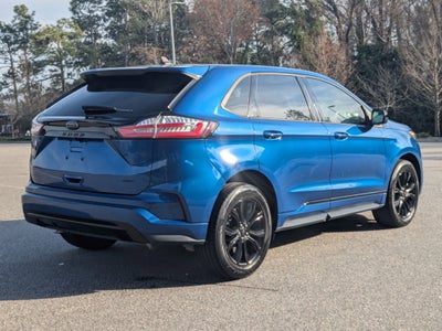 2023 Ford Edge SE