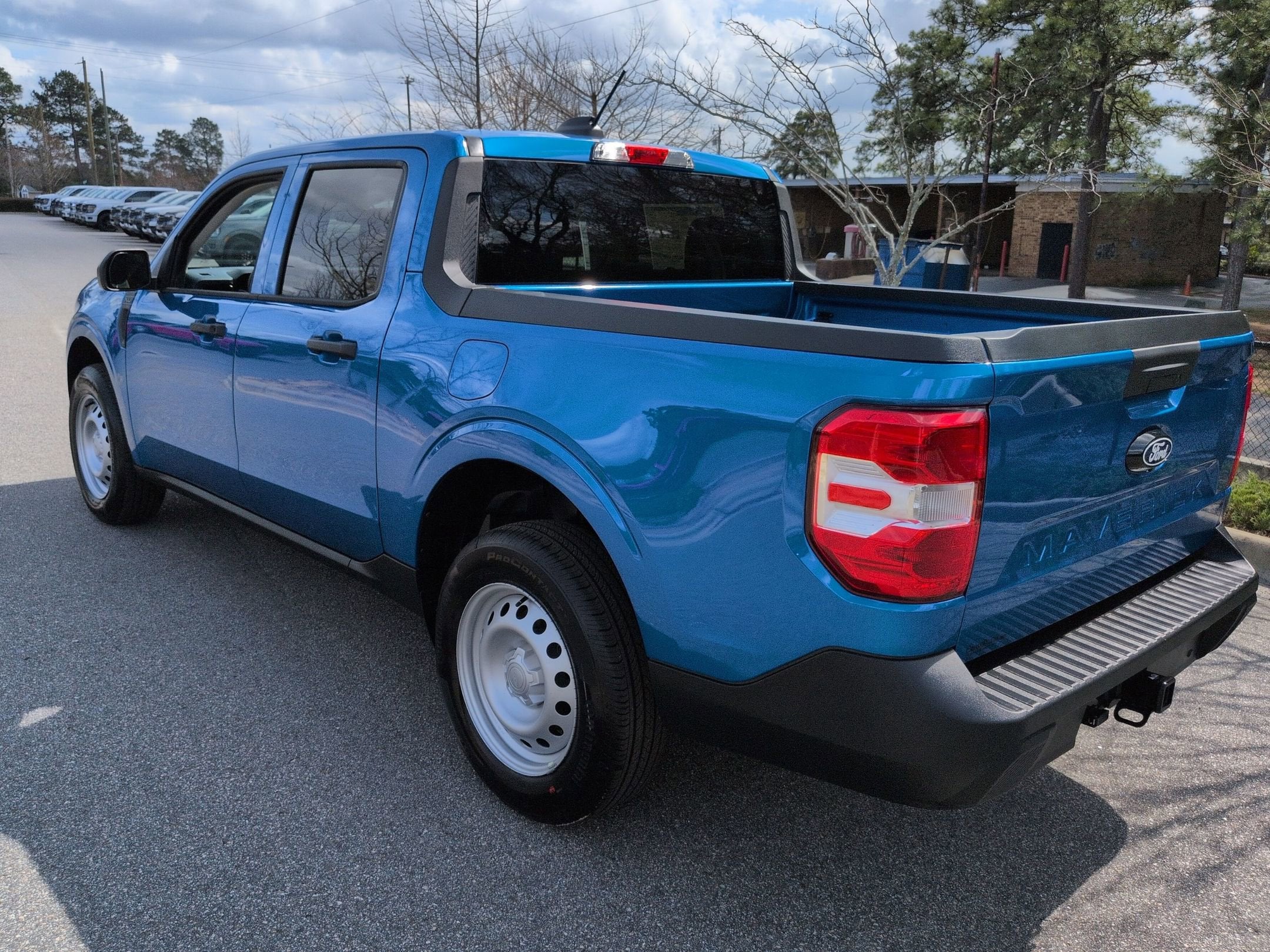 2026 Ford Maverick XL