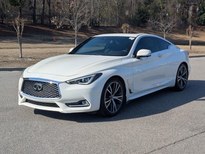 2022 INFINITI Q60 LUXE