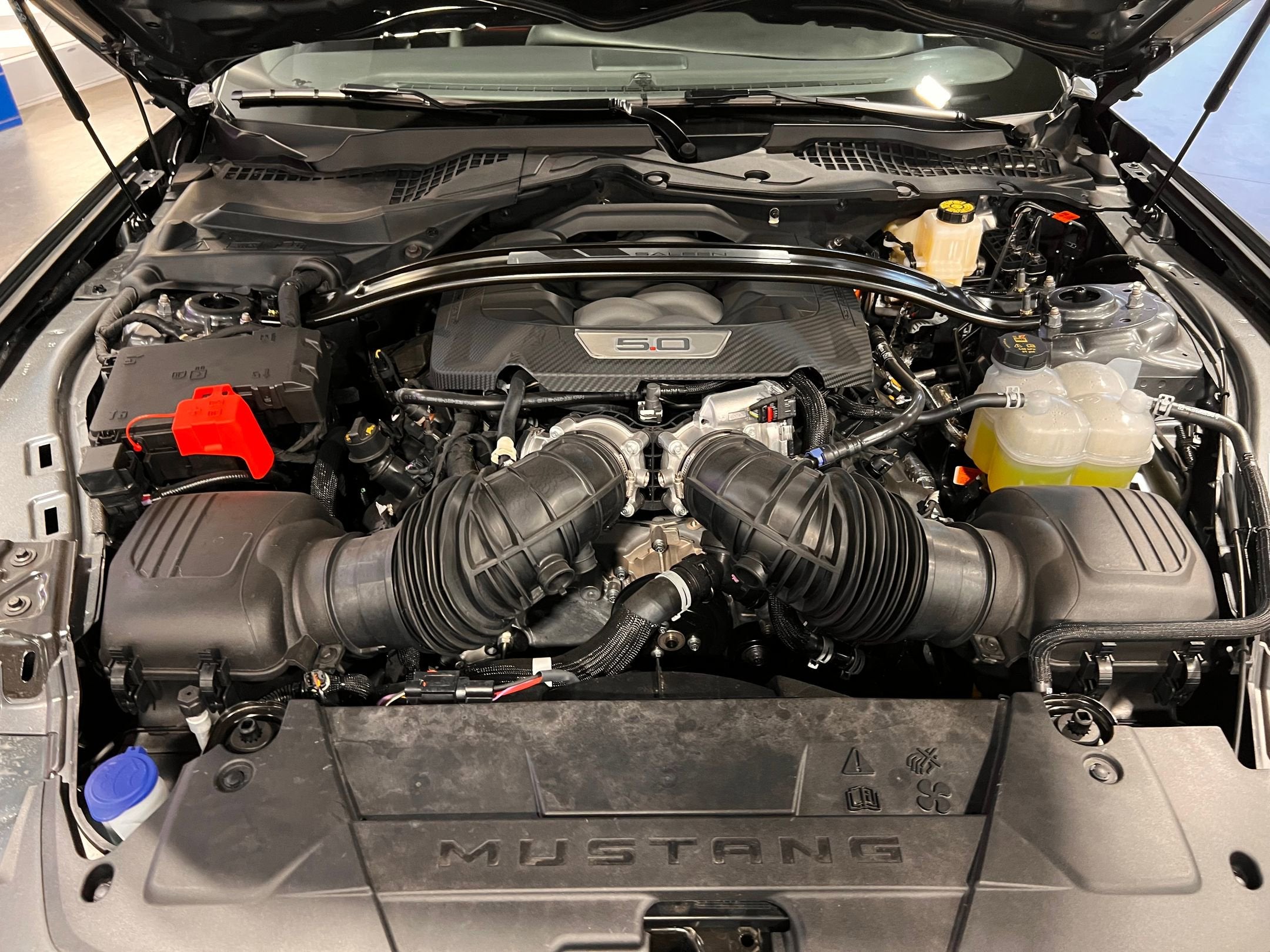 2025 Ford Mustang GT Saleen White Label