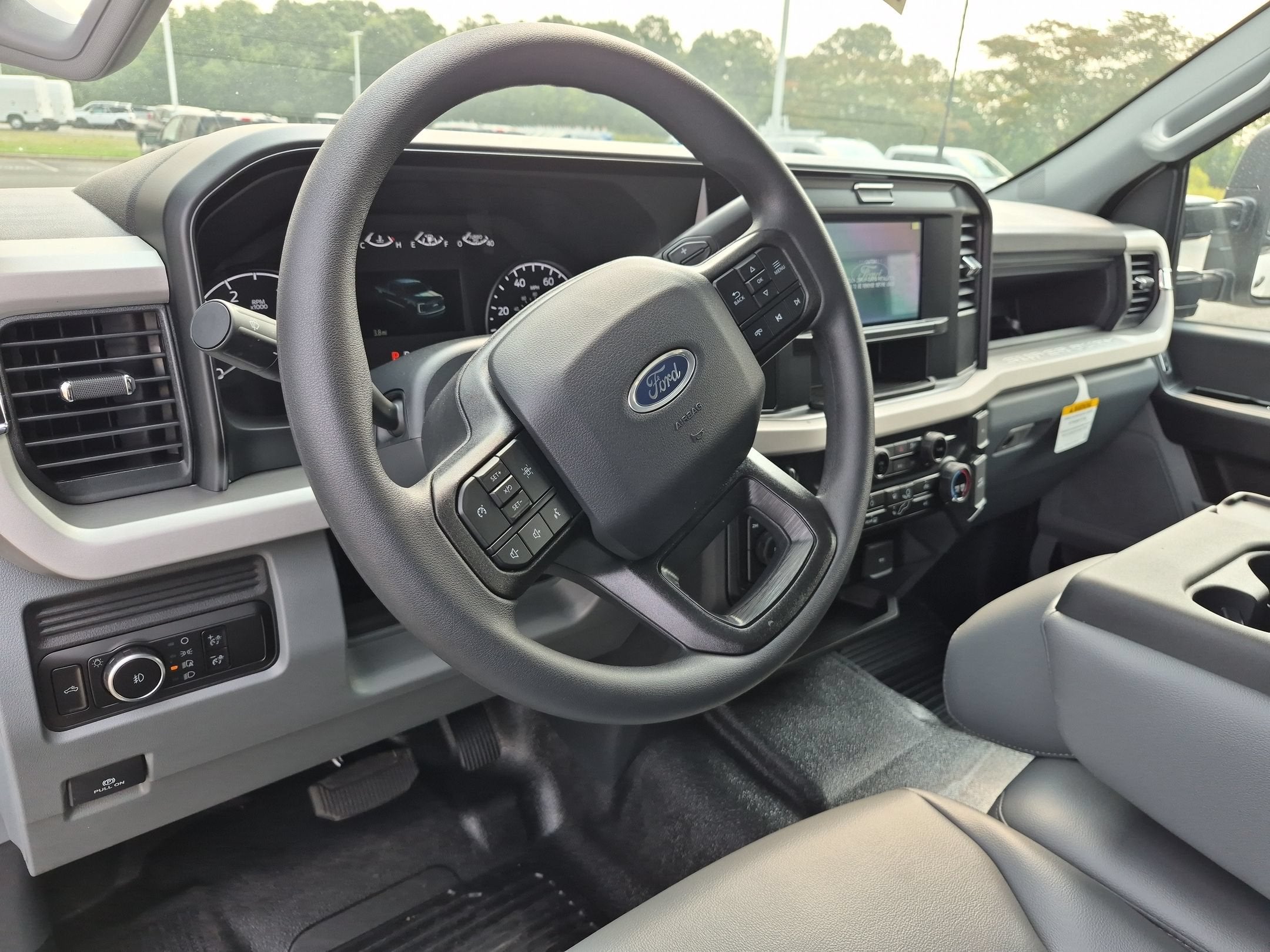 2026 Ford Super Duty F-450 DRW XL Reading Service Body
