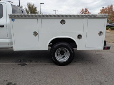 2026 Ford Super Duty F-350 DRW XL