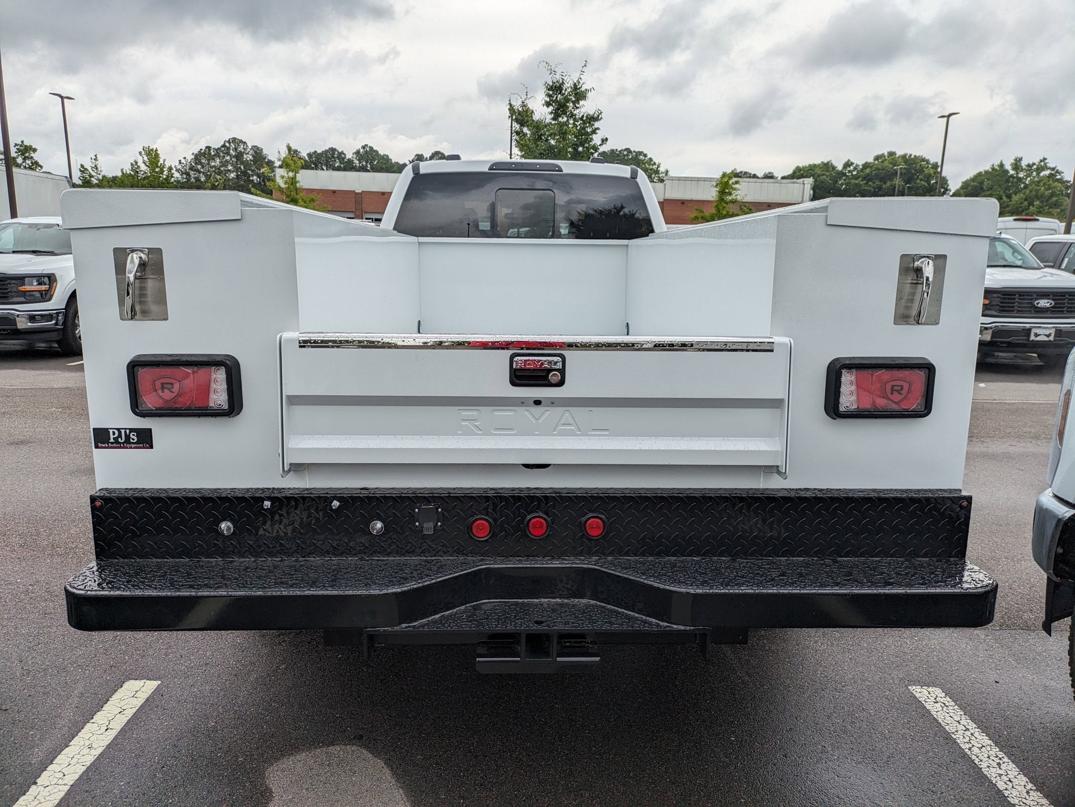 2025 Ford Super Duty F-350 DRW XL