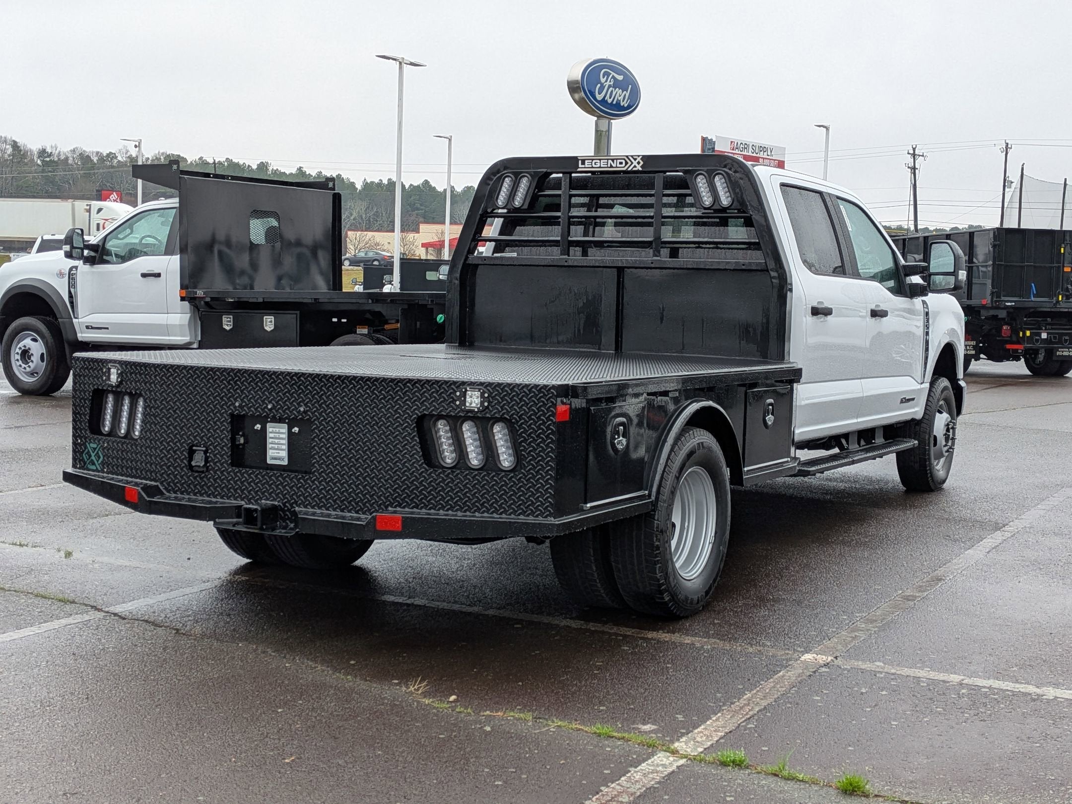 2026 Ford Super Duty F-350 DRW XL