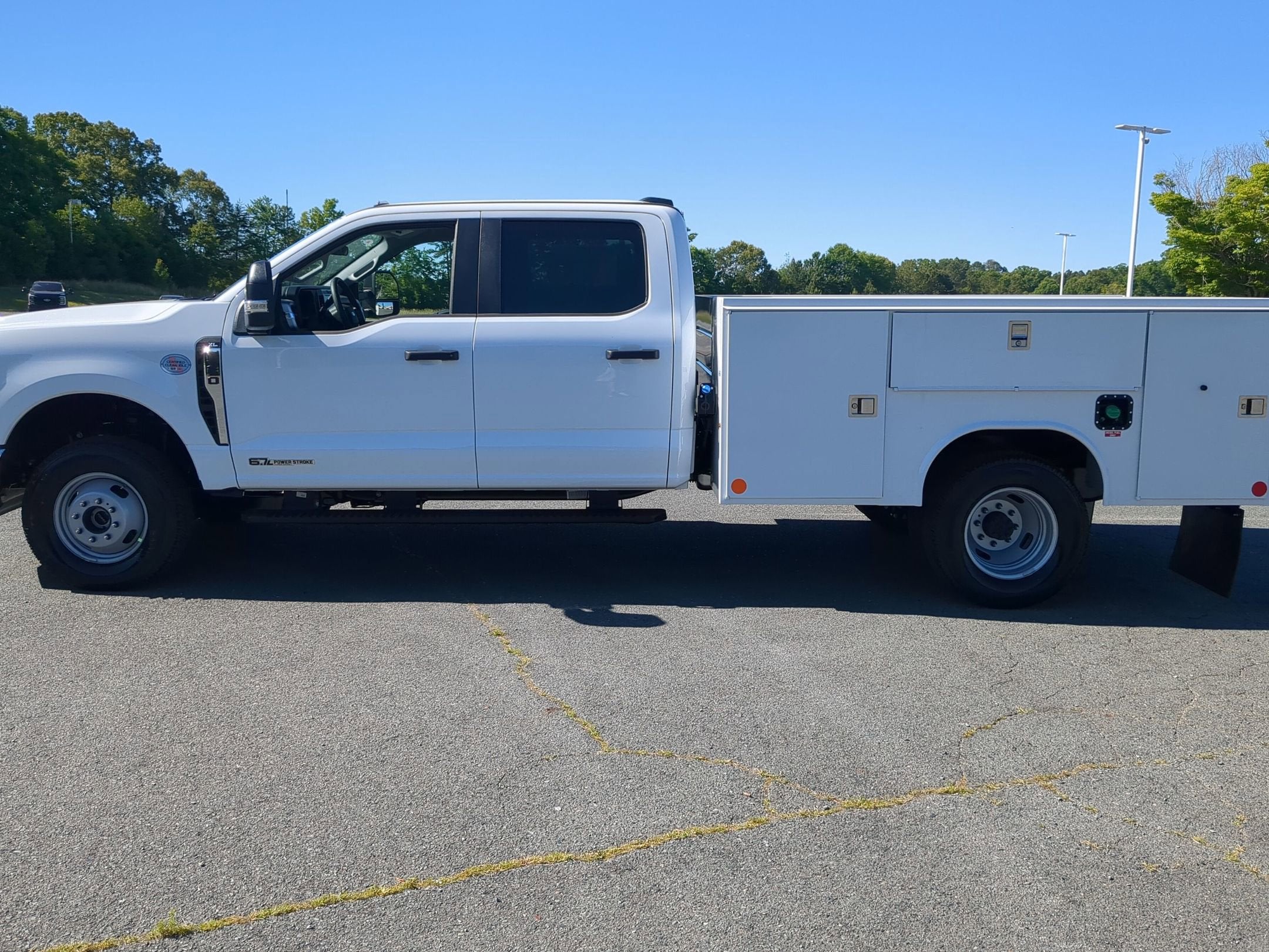 2026 Ford Super Duty F-350 DRW Base
