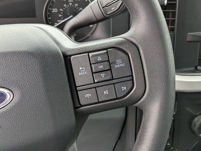 2025 Ford Super Duty F-550 DRW XL