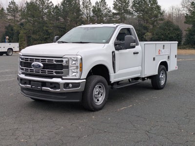2025 Ford Super Duty F-350 SRW XL