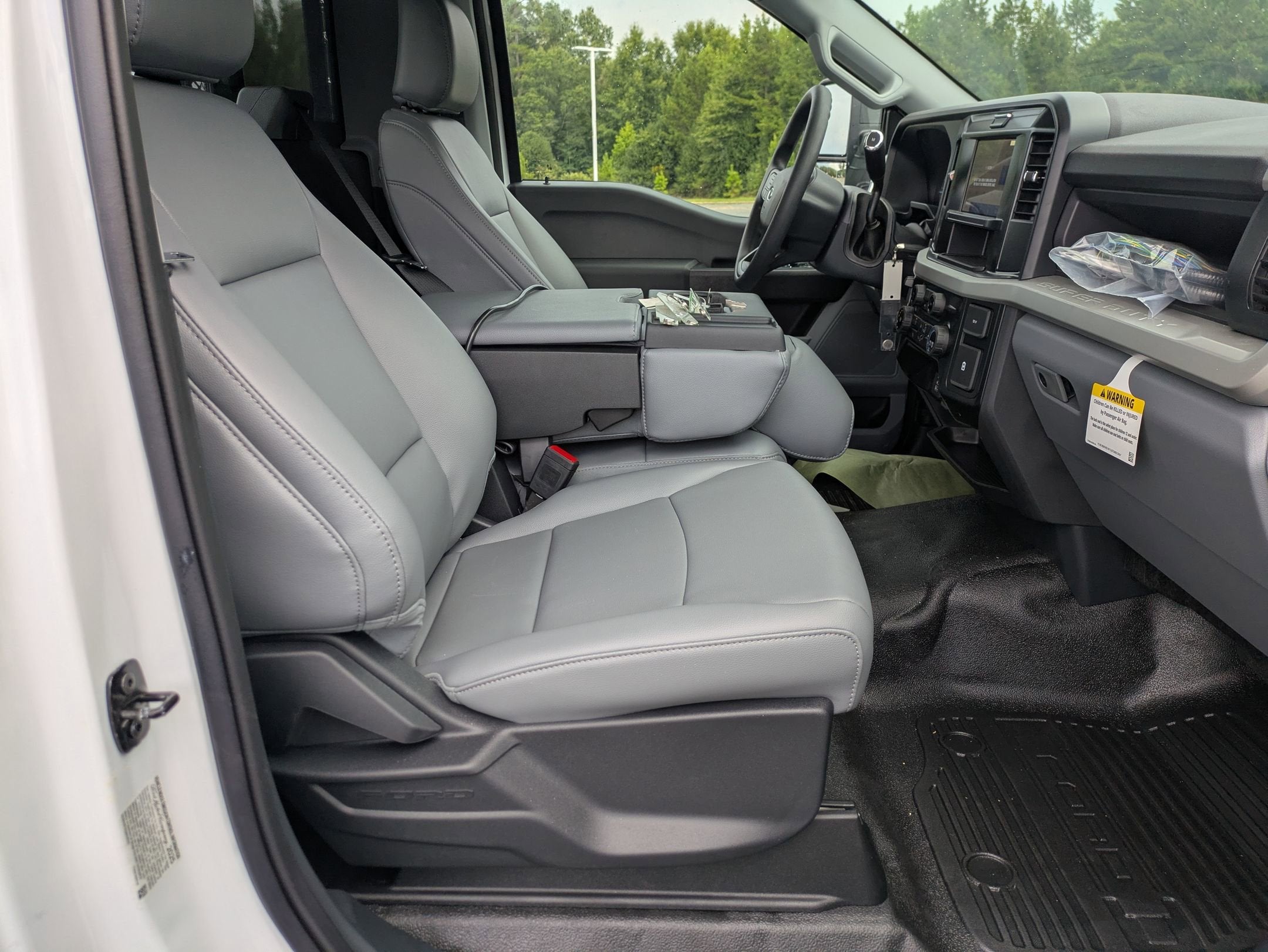 2025 Ford Super Duty F-350 DRW XL