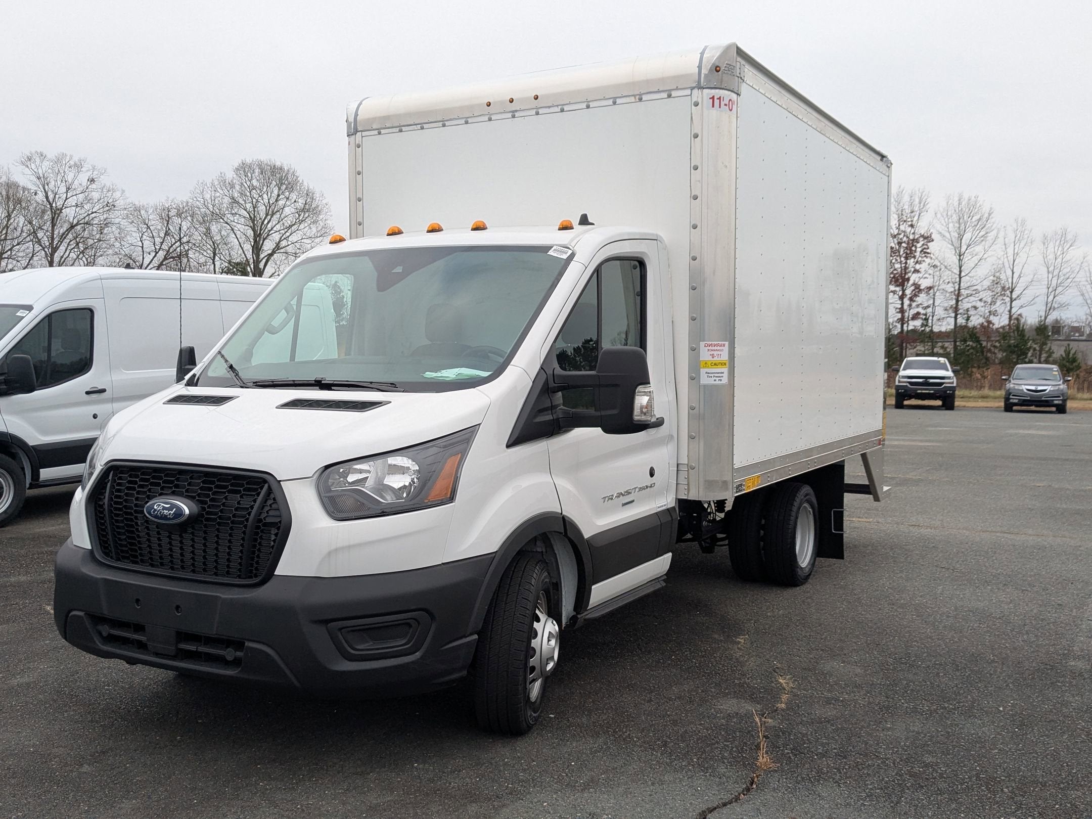 2024 Ford Transit Cutaway 12FT Box