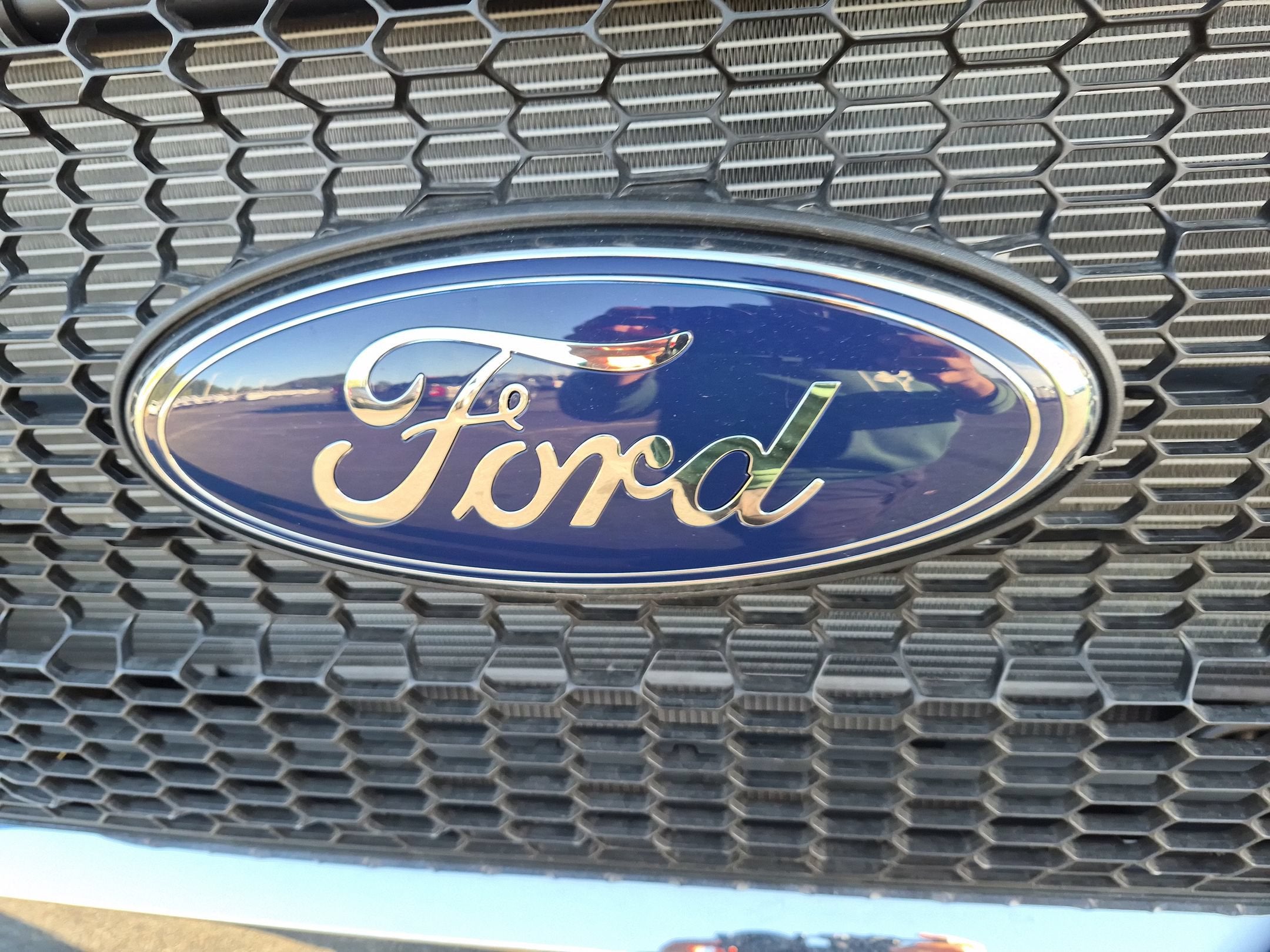 2027 Ford F-750SD Base