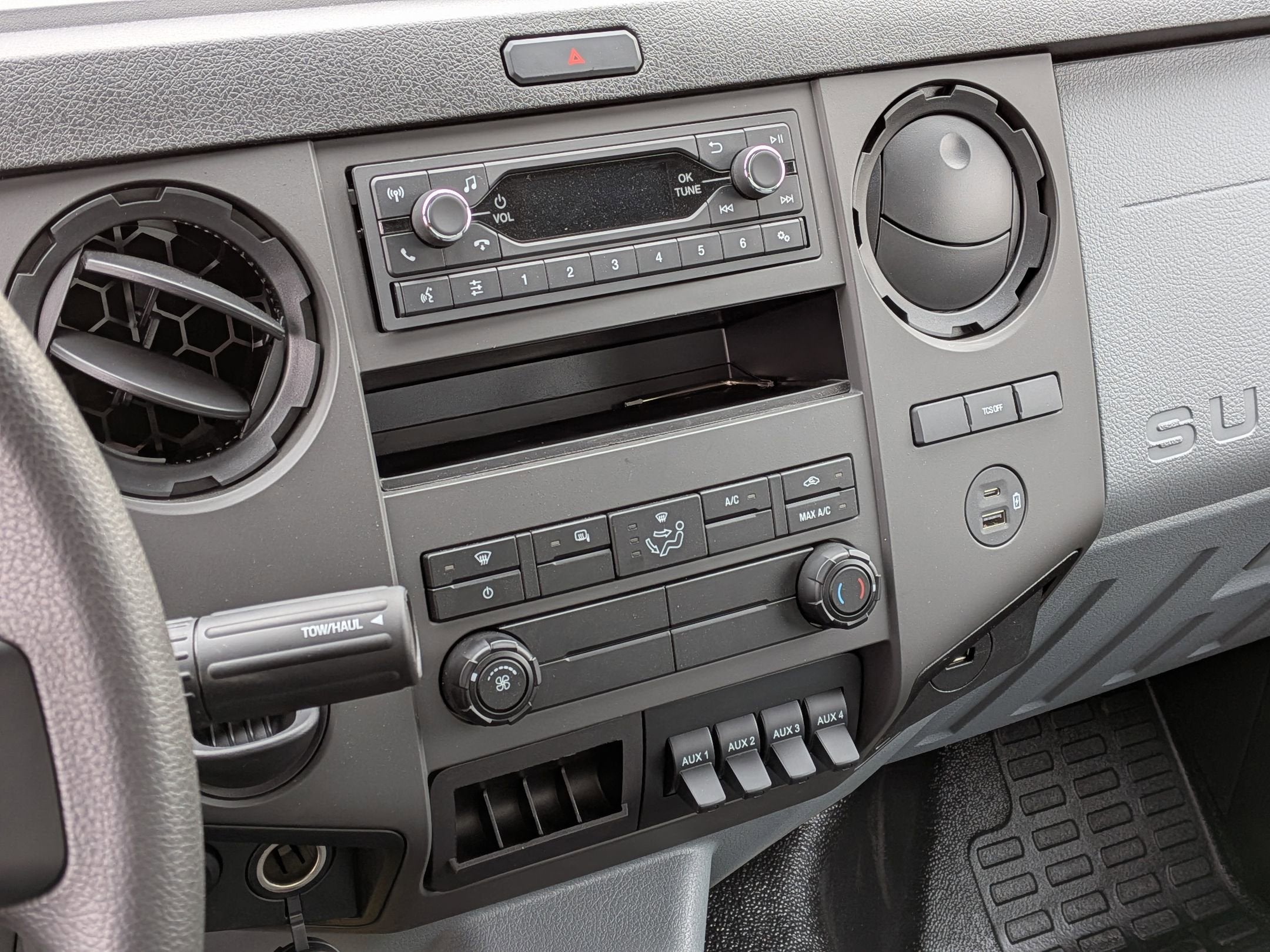 2026 Ford F-750SD Base