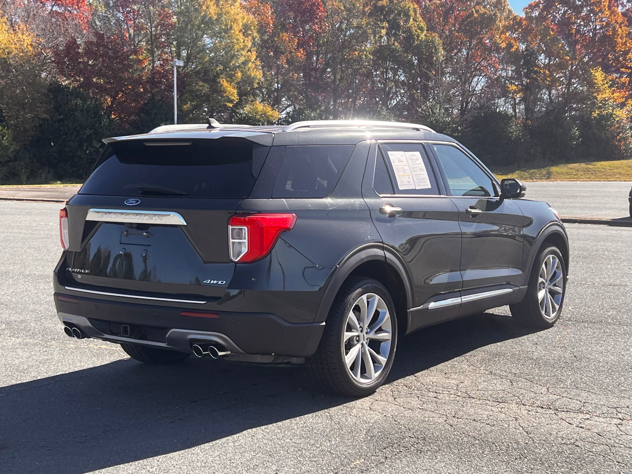 2022 Ford Explorer Platinum