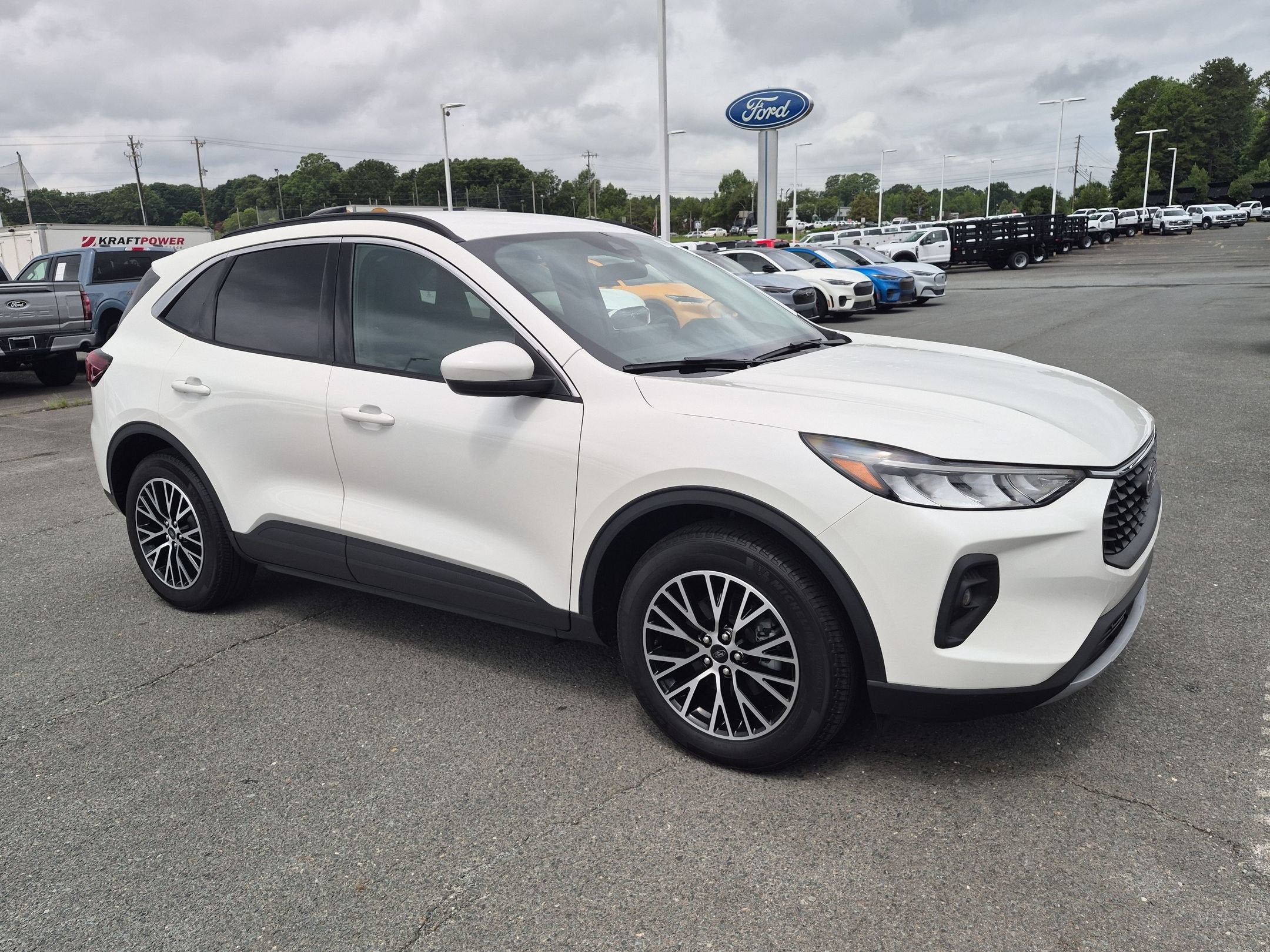 2023 Ford Escape PHEV