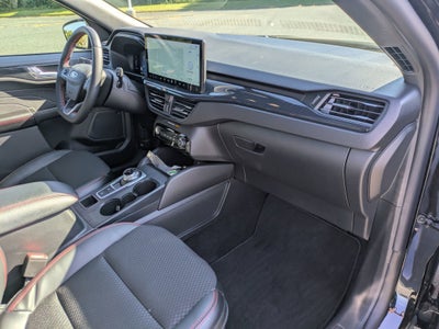 2025 Ford Escape ST-Line - Crossroads Courtesy Demo