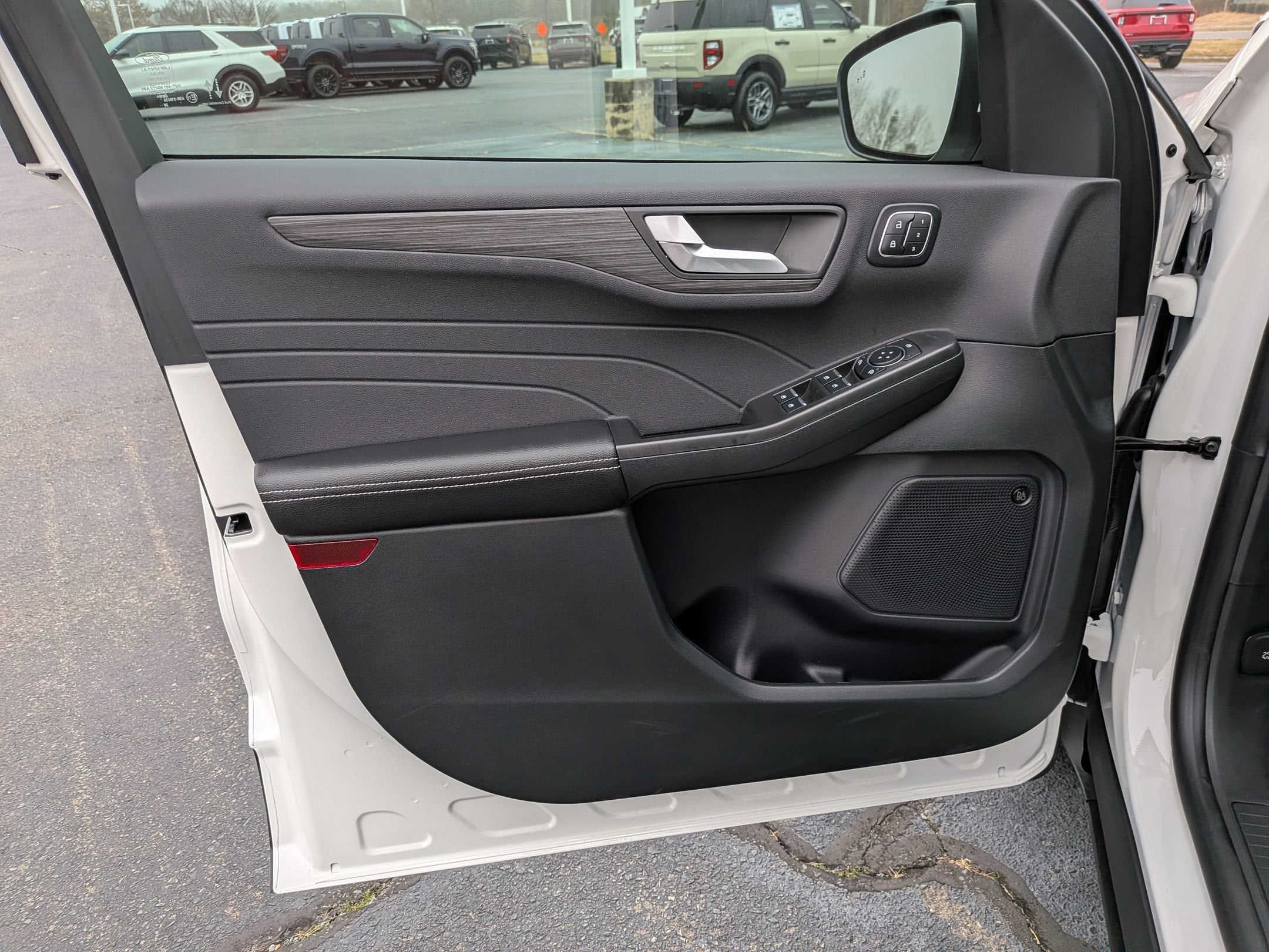 2026 Ford Escape Platinum