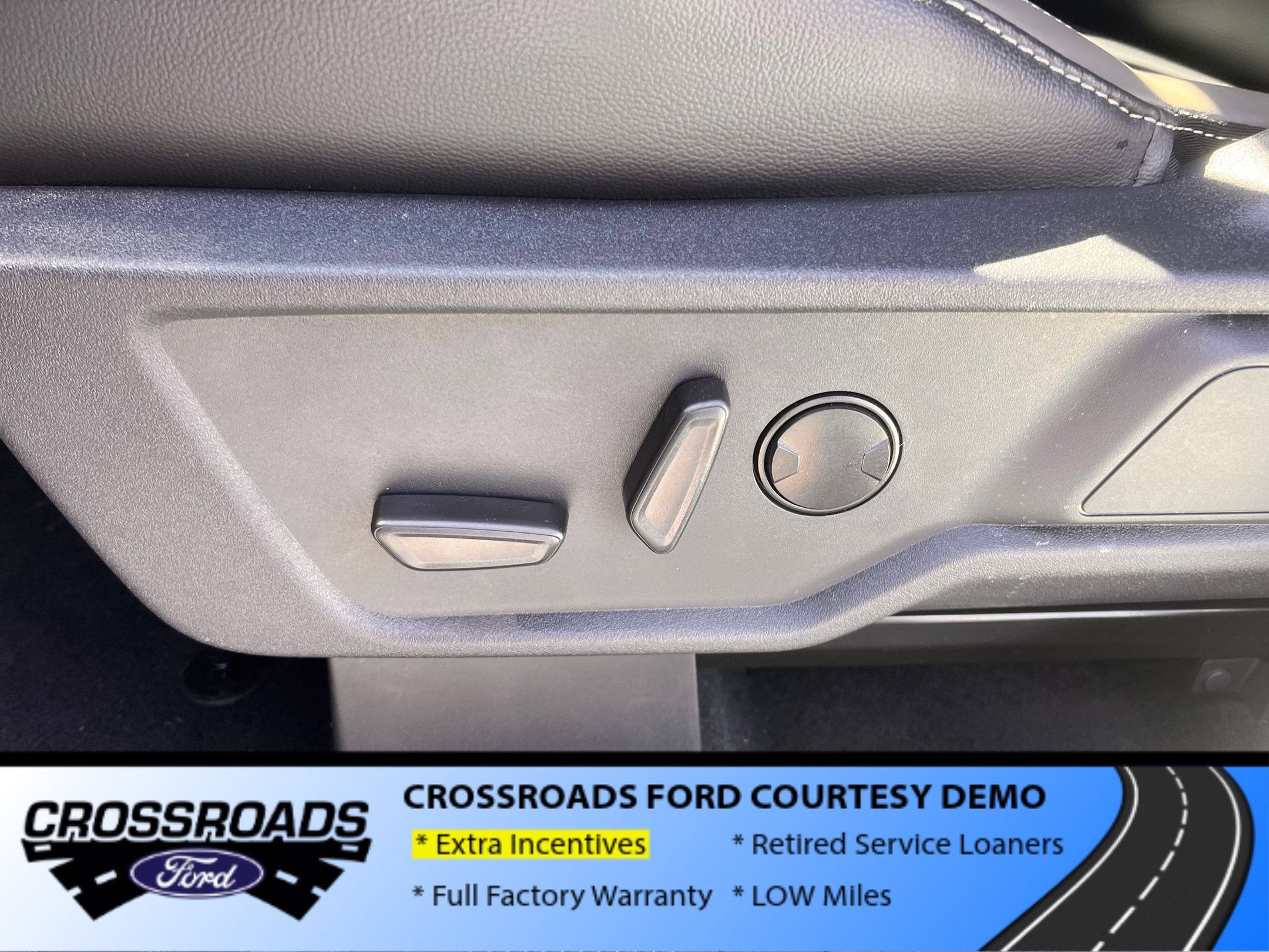 2025 Ford Bronco Outer Banks - Crossroads Courtesy Demo