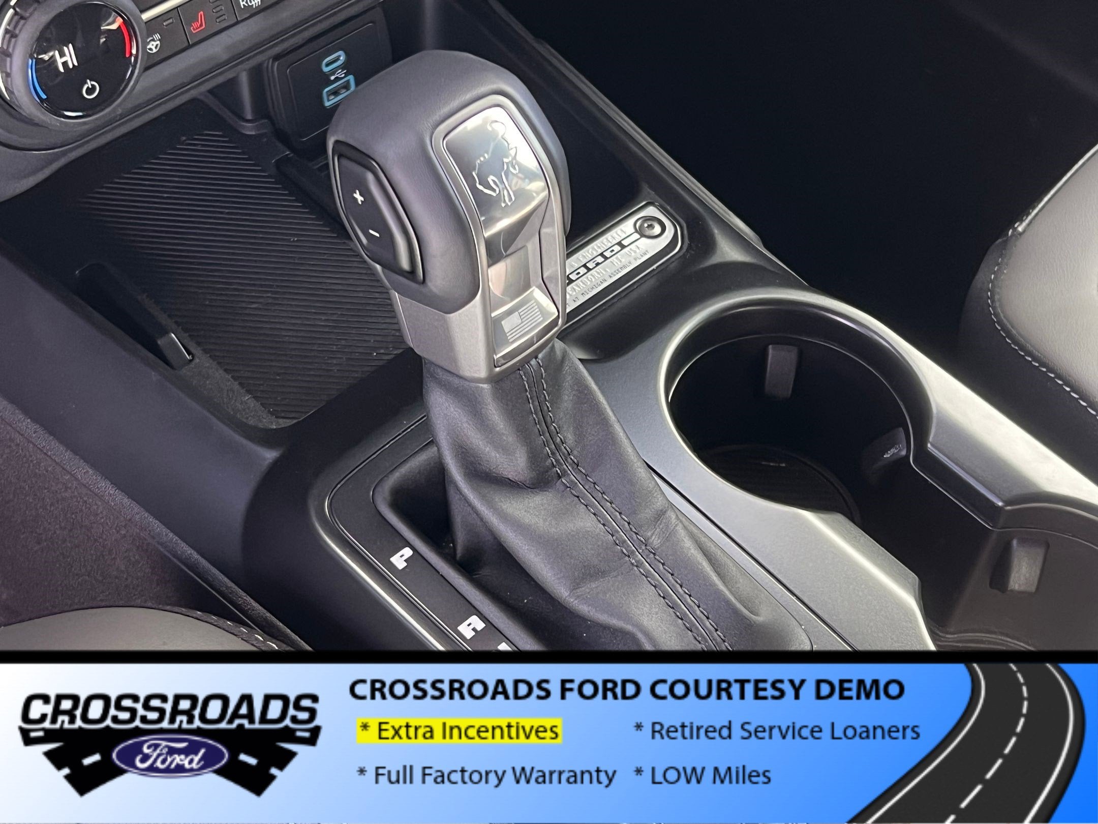 2025 Ford Bronco Outer Banks - Crossroads Courtesy Demo