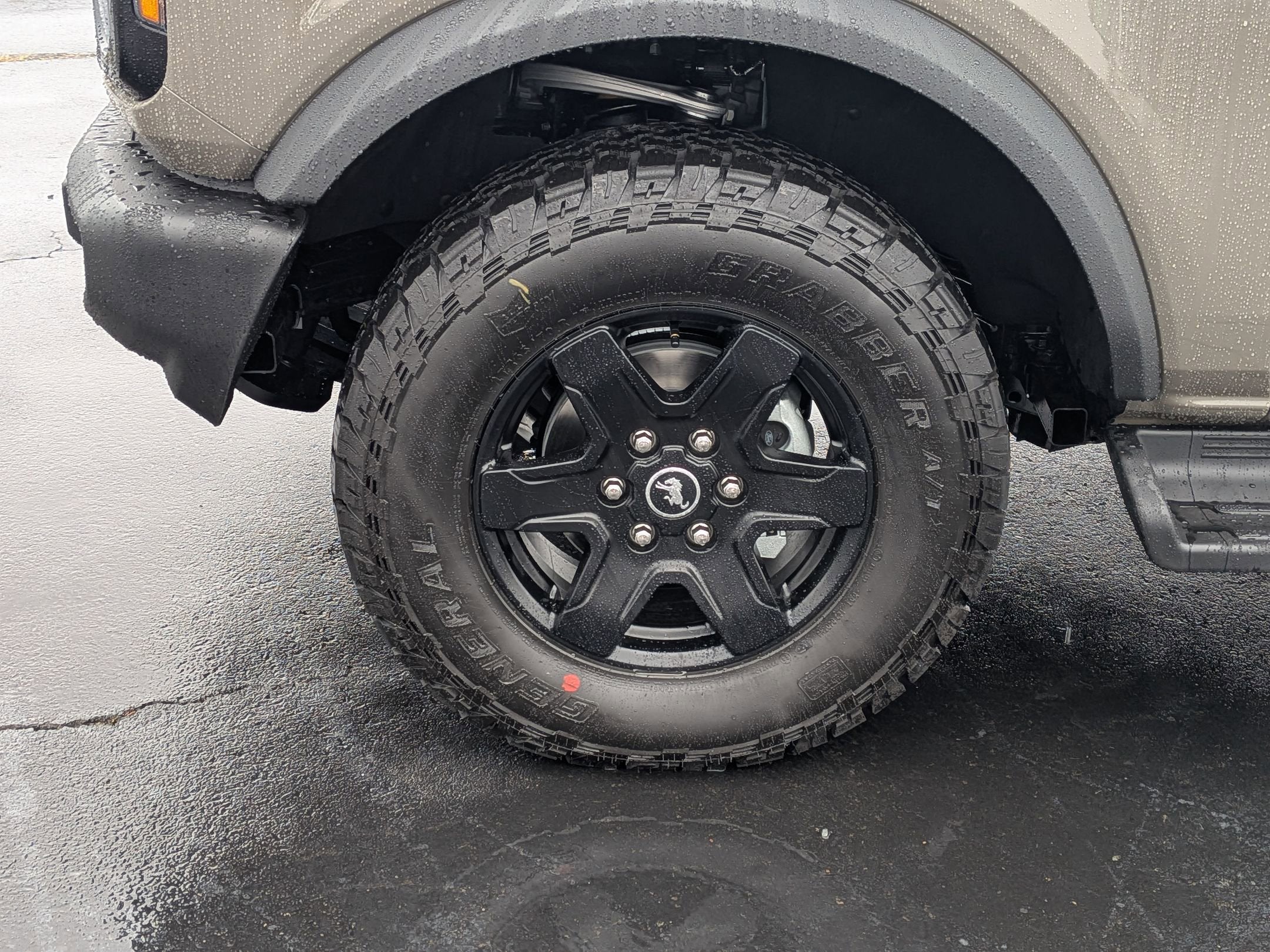 2025 Ford Bronco Outer Banks