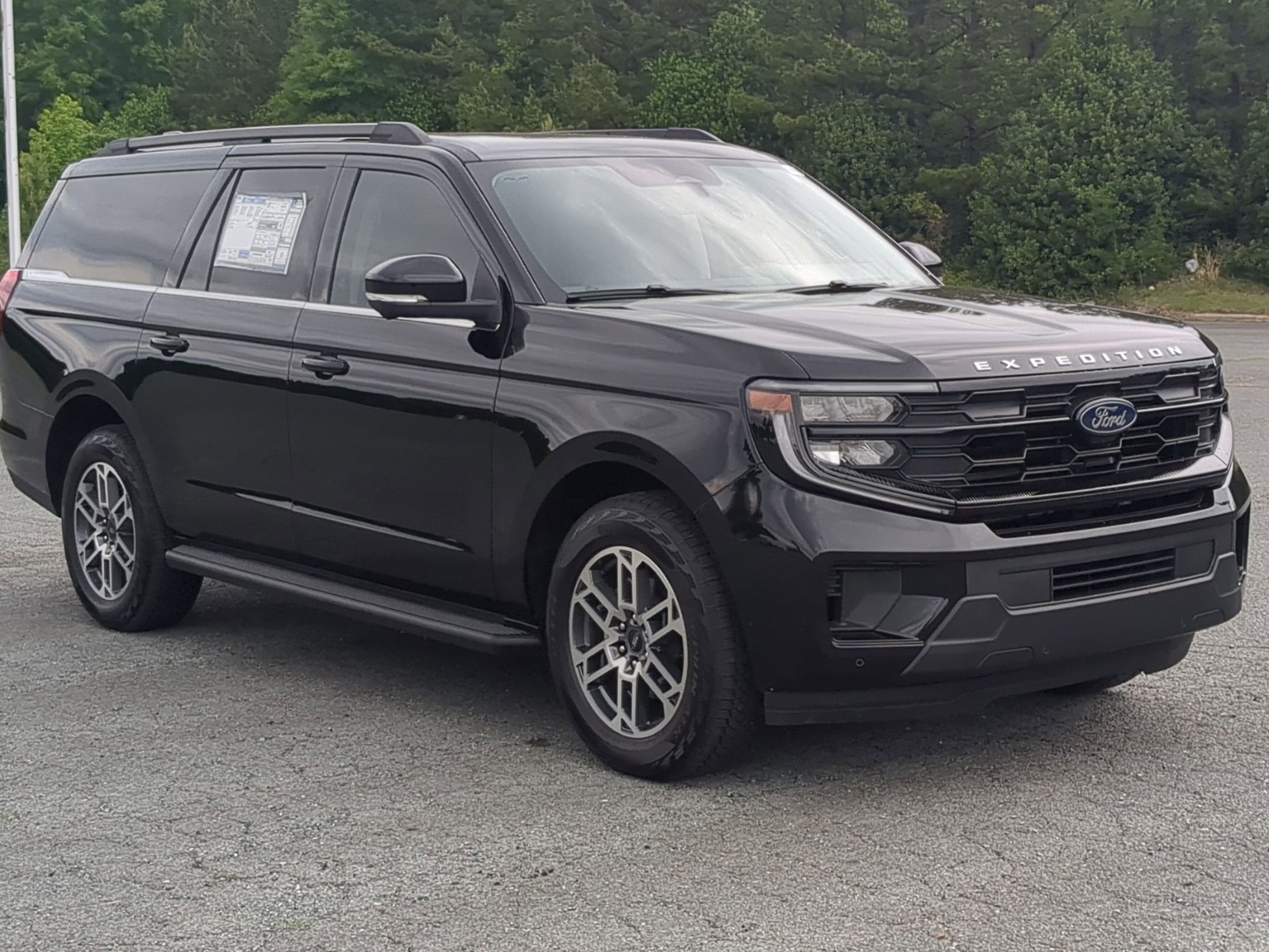 2025 Ford Expedition Max Active - Crossroads Courtesy Demo
