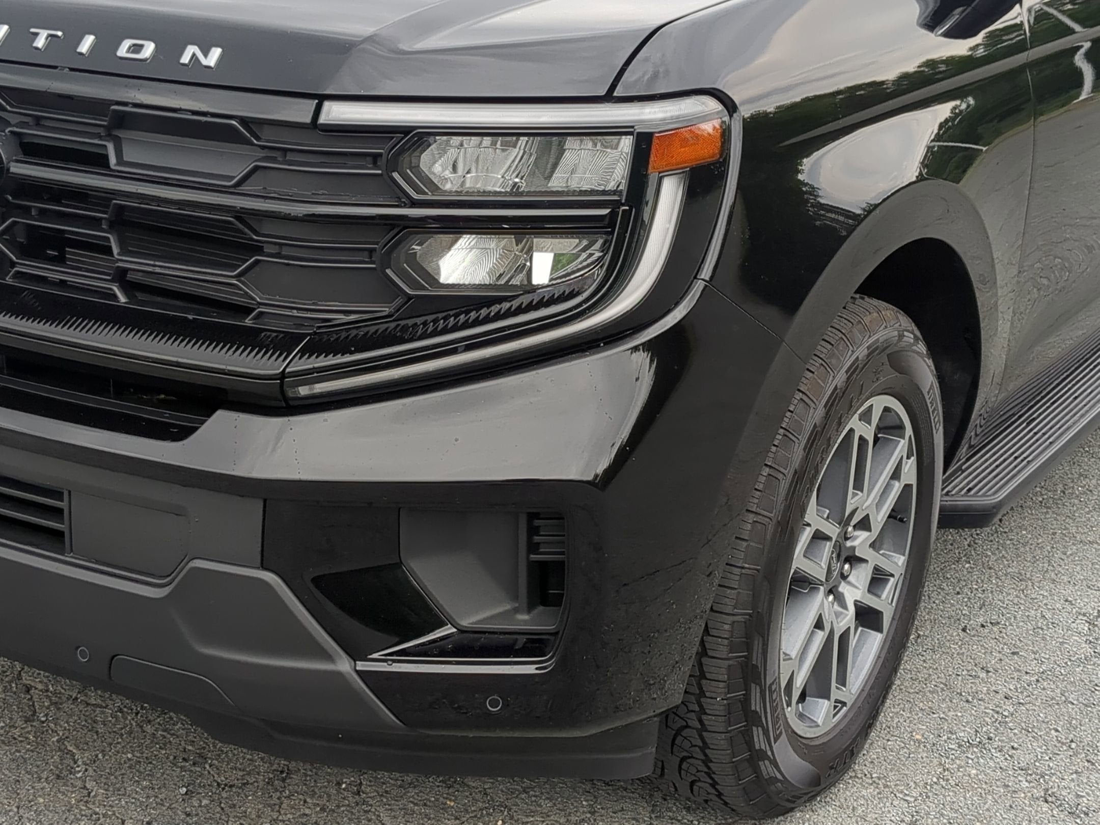 2025 Ford Expedition Max Active - Crossroads Courtesy Demo