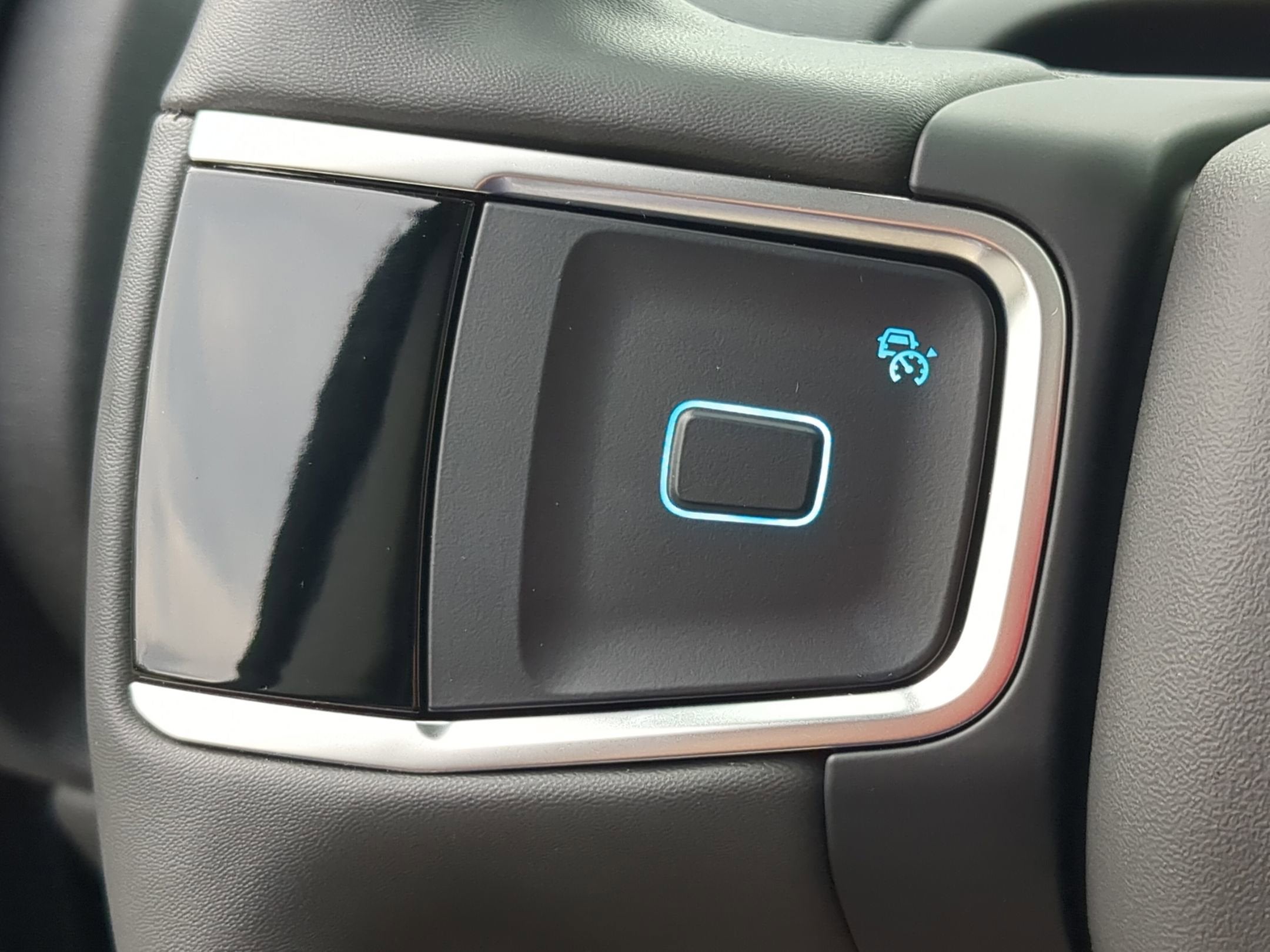 2025 Ford Expedition Max Active - Crossroads Courtesy Demo