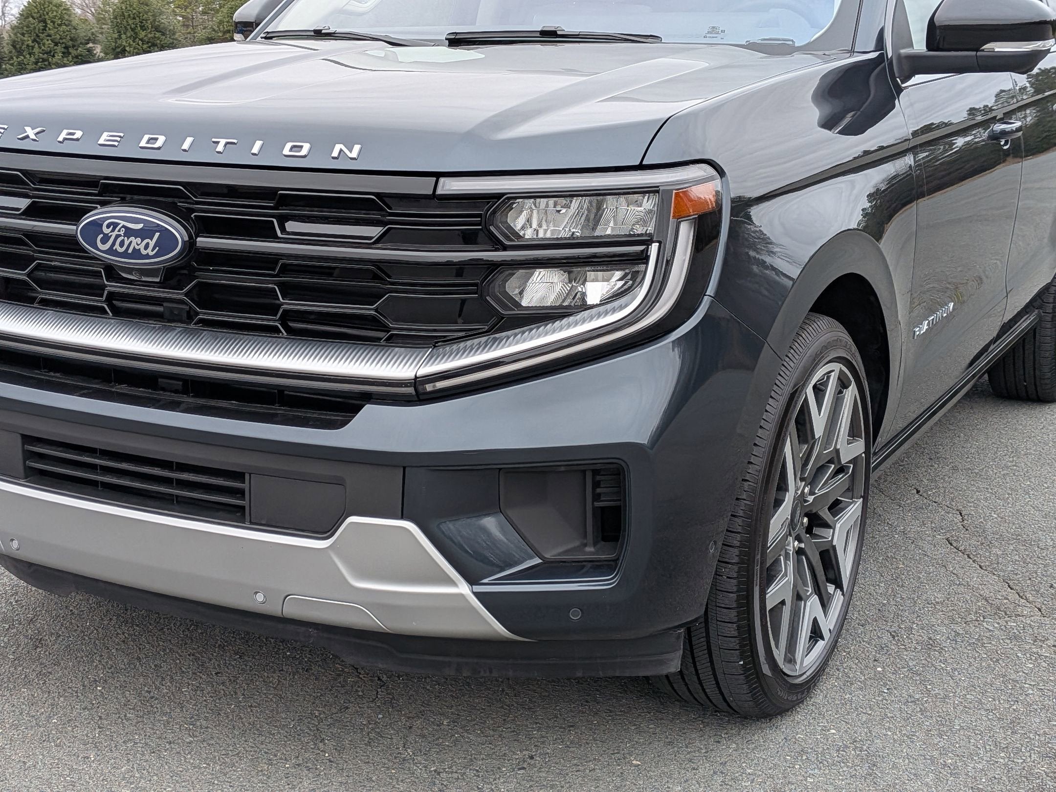 2025 Ford Expedition Max Platinum