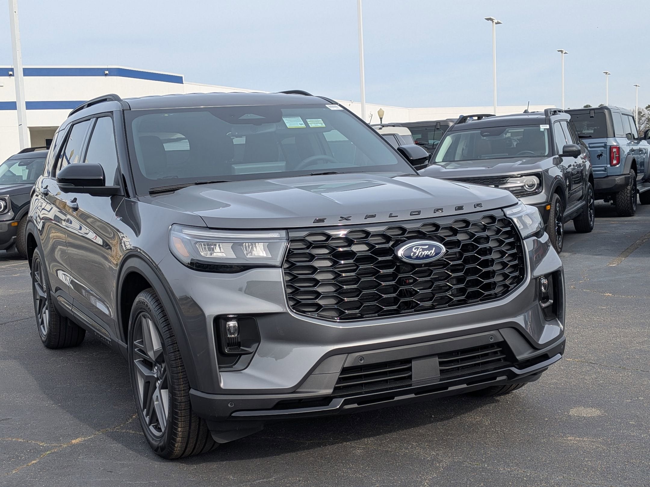 2026 Ford Explorer ST-Line