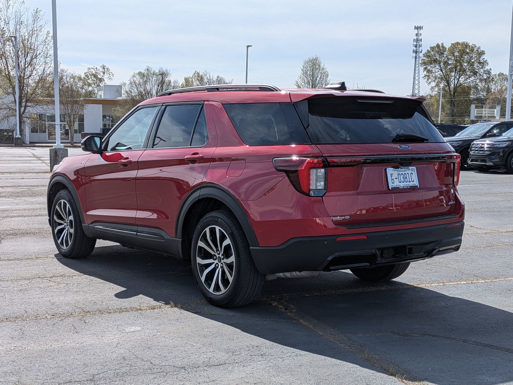 2025 Ford Explorer ST-Line