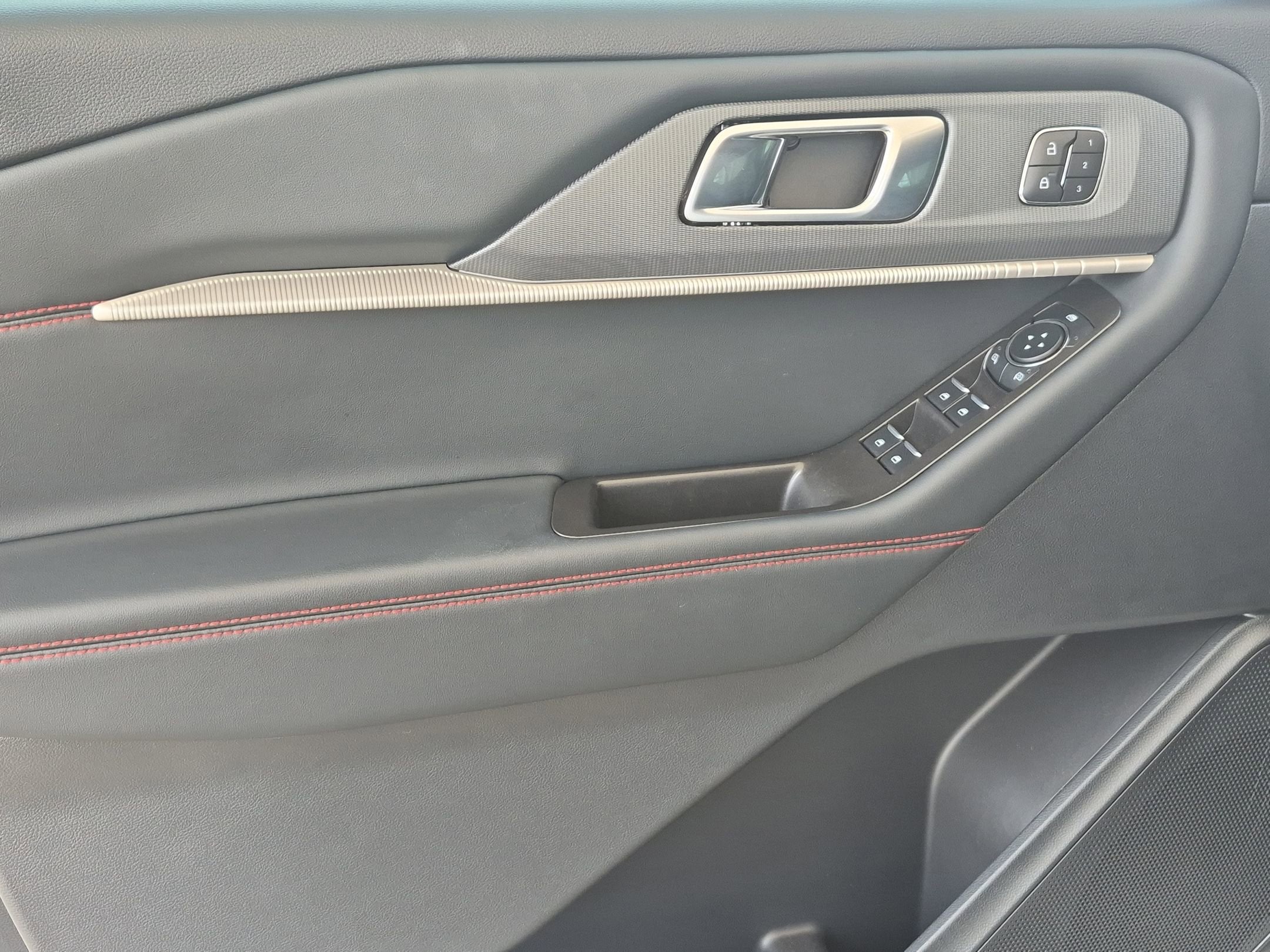 2026 Ford Explorer ST-Line - Crossroads Courtesy Demo
