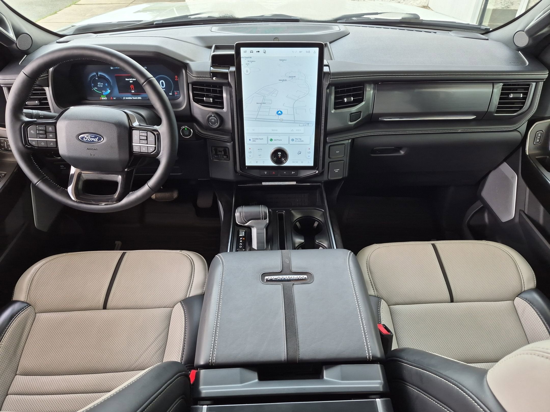 2025 Ford F-150 Lightning Platinum