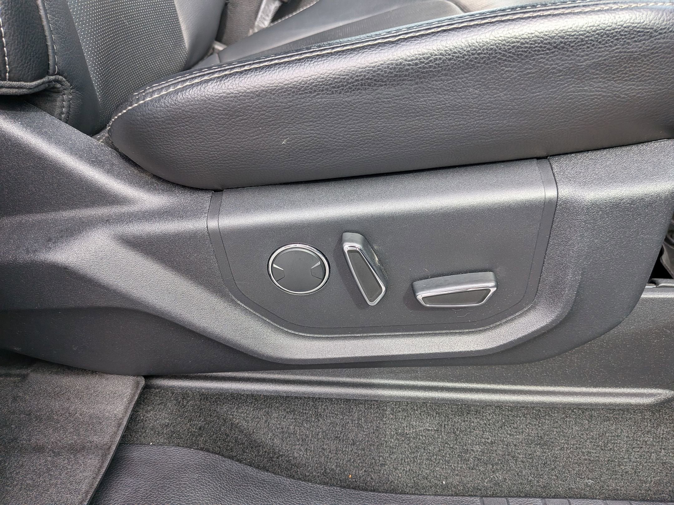 2017 Ford Super Duty F-250 SRW Lariat