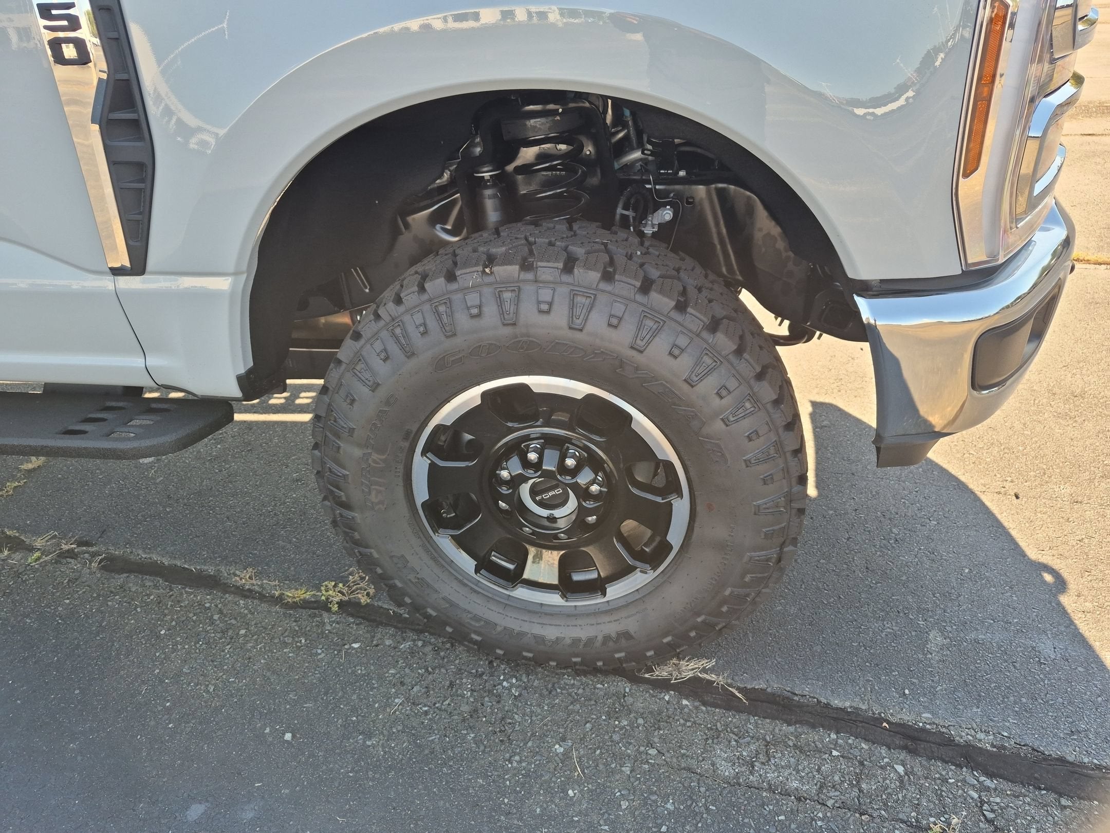 2026 Ford Super Duty F-250 SRW LARIAT
