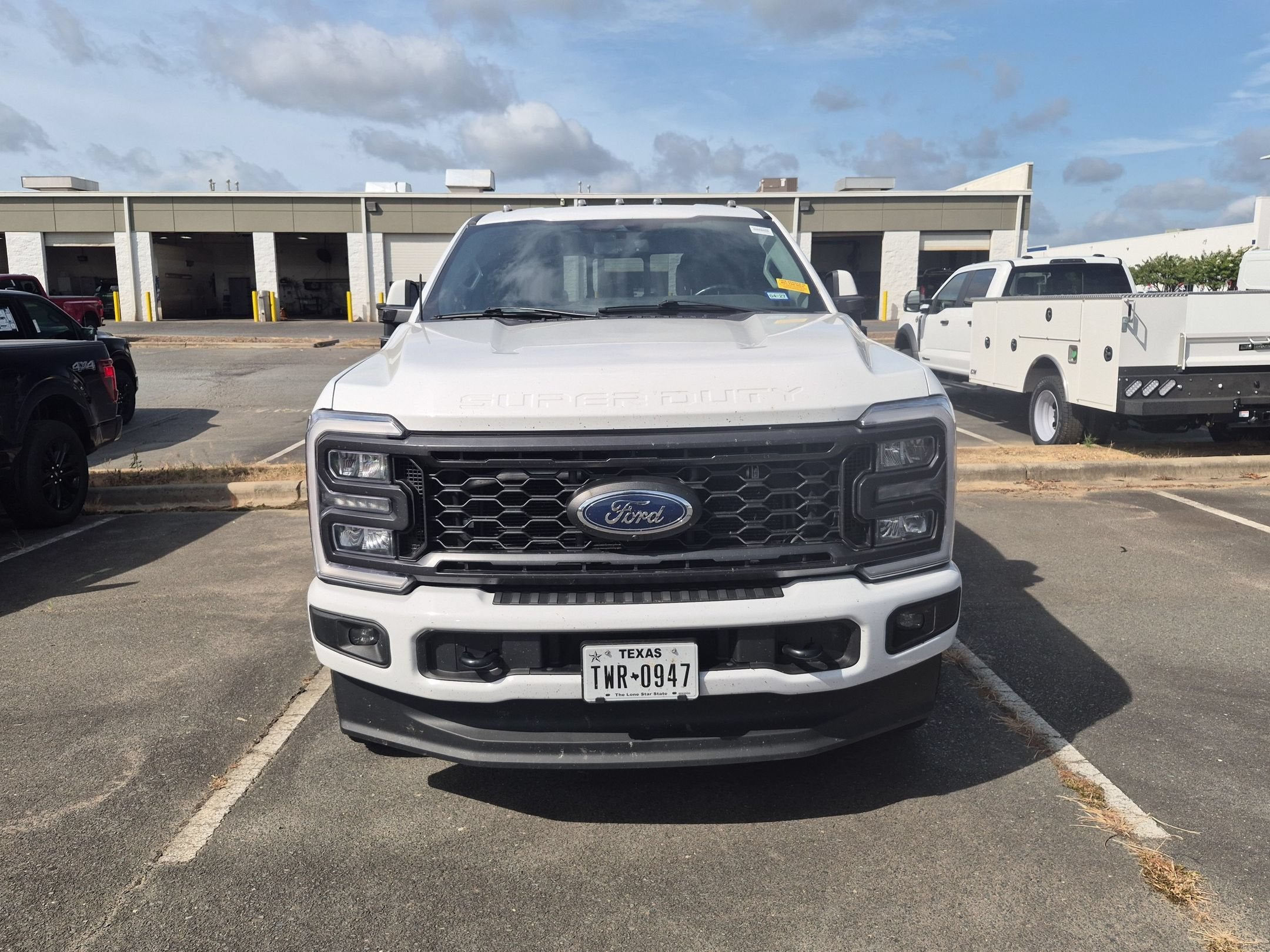 2023 Ford Super Duty F-350 SRW LARIAT