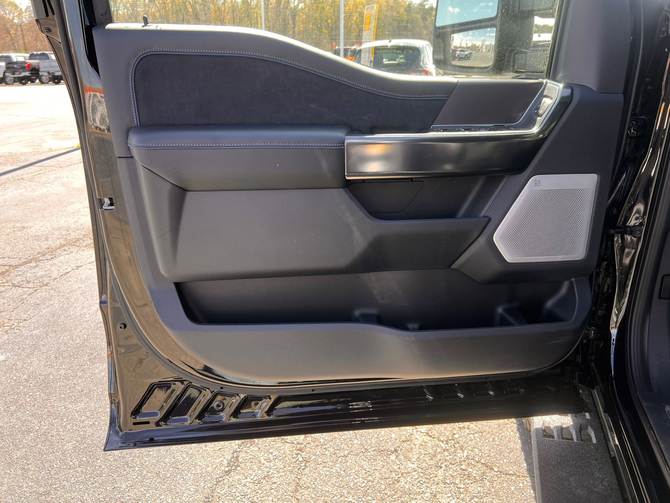 2026 Ford Super Duty F-350 SRW Platinum