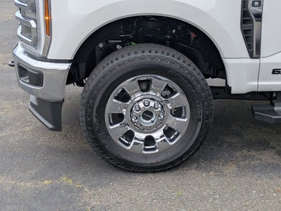 2026 Ford Super Duty F-350 SRW LARIAT