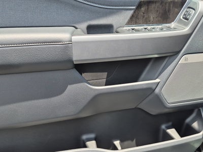 2026 Ford Super Duty F-350 DRW LARIAT