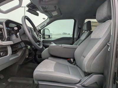 2026 Ford Super Duty F-450 DRW XLT