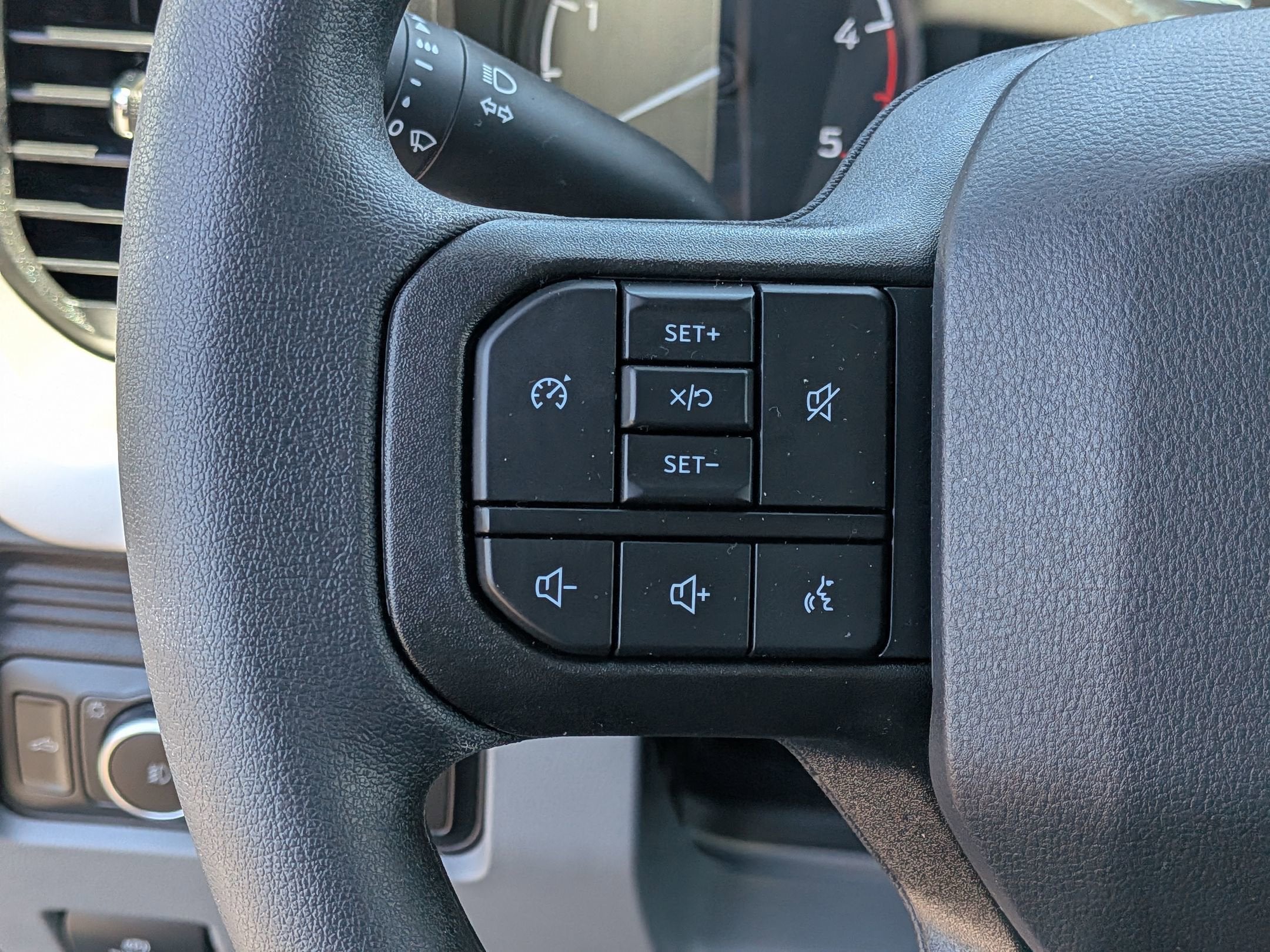 2026 Ford Super Duty F-450 DRW XLT