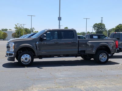 2026 Ford Super Duty F-450 DRW XLT