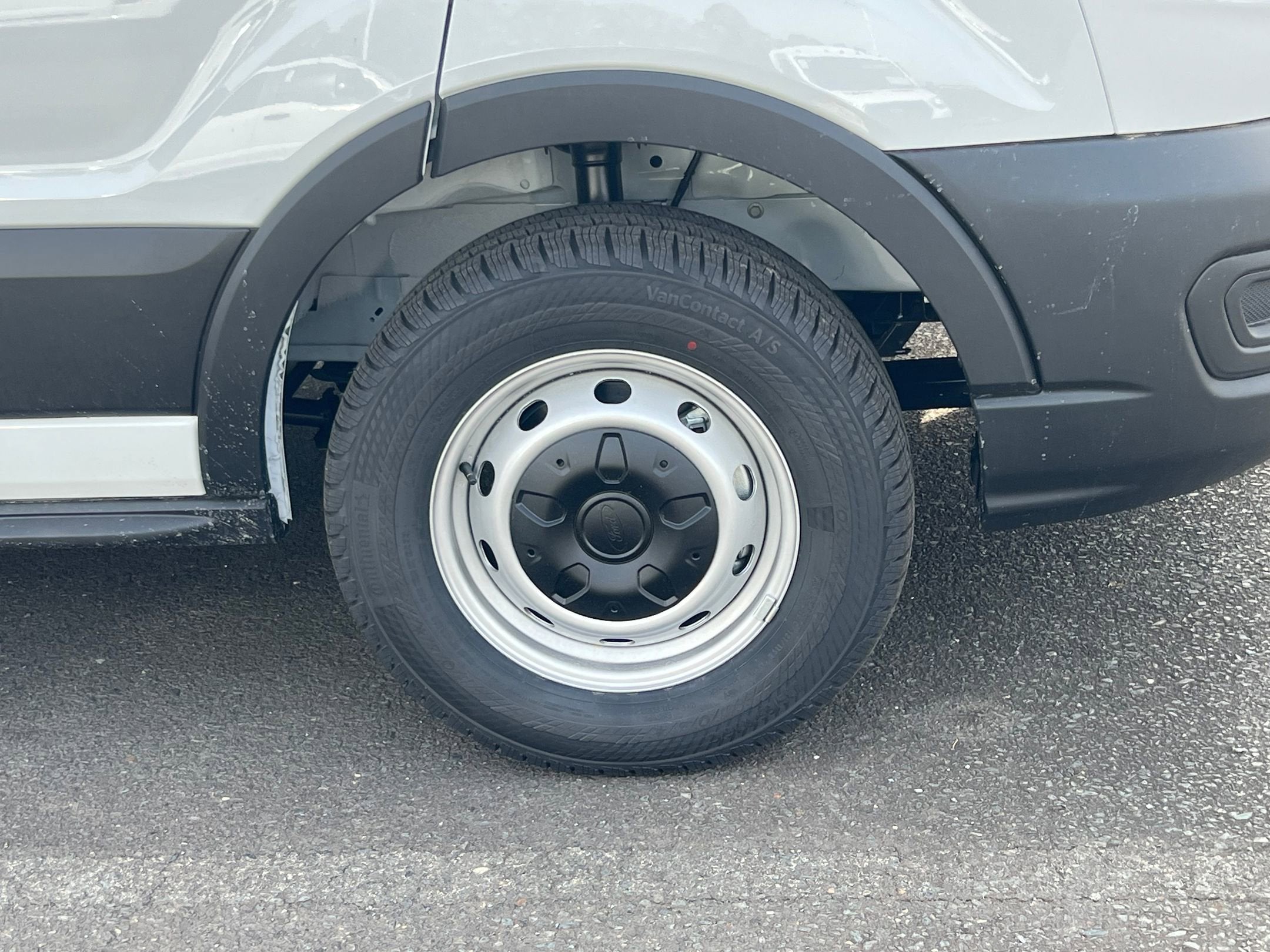 2026 Ford Transit Cargo Van Base