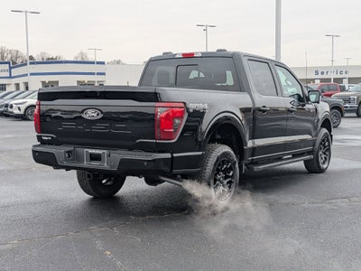 2026 Ford F-150 XLT - 6" lift custom wheels,Leather